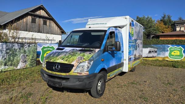 Mercedes Sprinter 519 CDI DK speciál 4x4 - částečně pancéřovaný