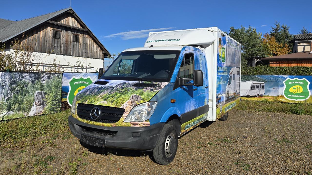 Mercedes Sprinter 519 CDI DK speciál 4x4 - částečně pancéřovaný